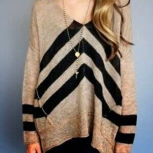 Free People ‘Twelve Roses’ Oversized Alpaca V-Neck Pullover Sweater